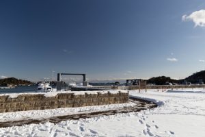 雪に包まれた猊鼻渓