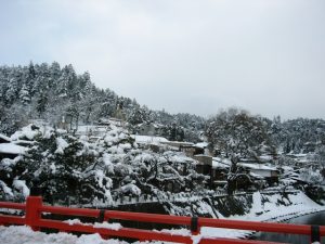 飛騨高山の冬の町並み